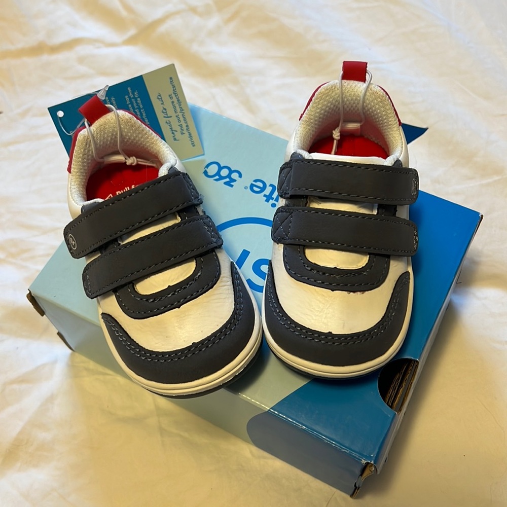 Stride rite 360 toddler shoes